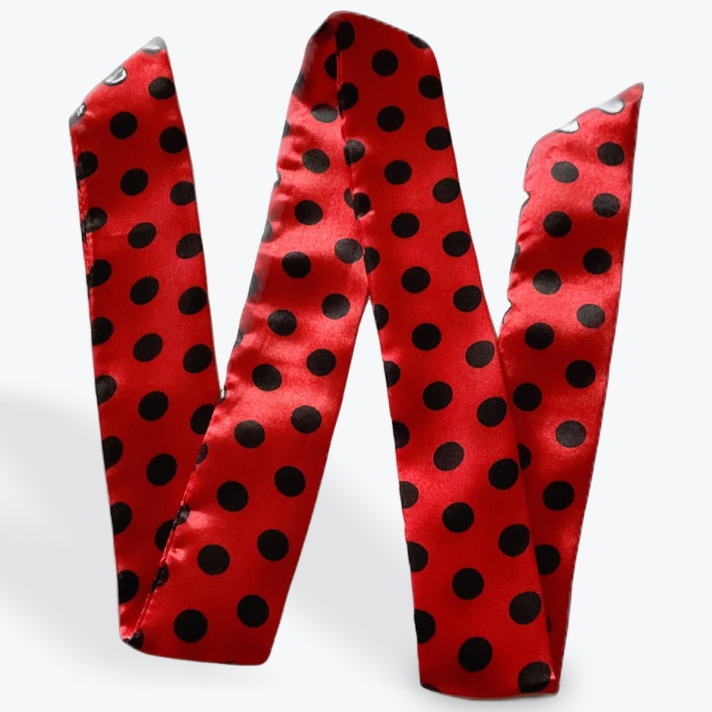 (NWT) Twilly scarf